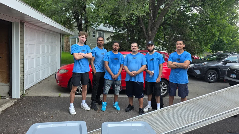 Affinity Moving crew on a Twin Cities move